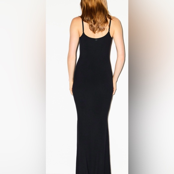Skims Soft Lounge Long Slip Dress in Onyx size Small - Picture 2 of 11